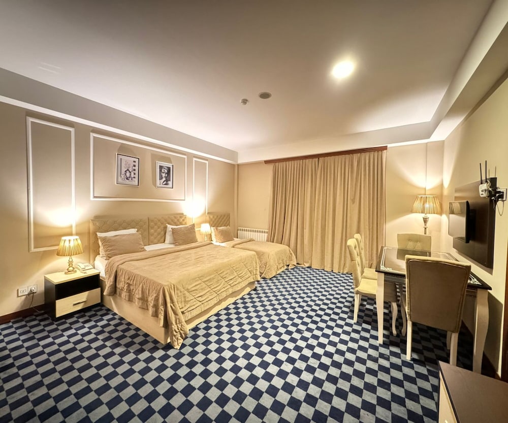 Sea Pearl Hotel 25/34