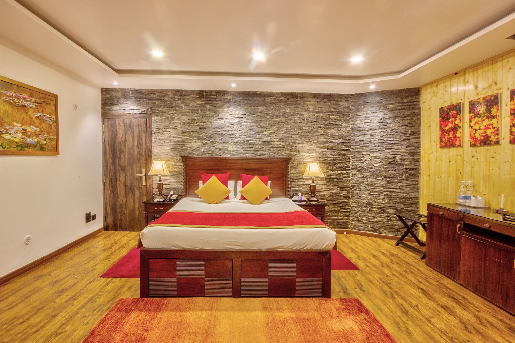 Regal, Suite