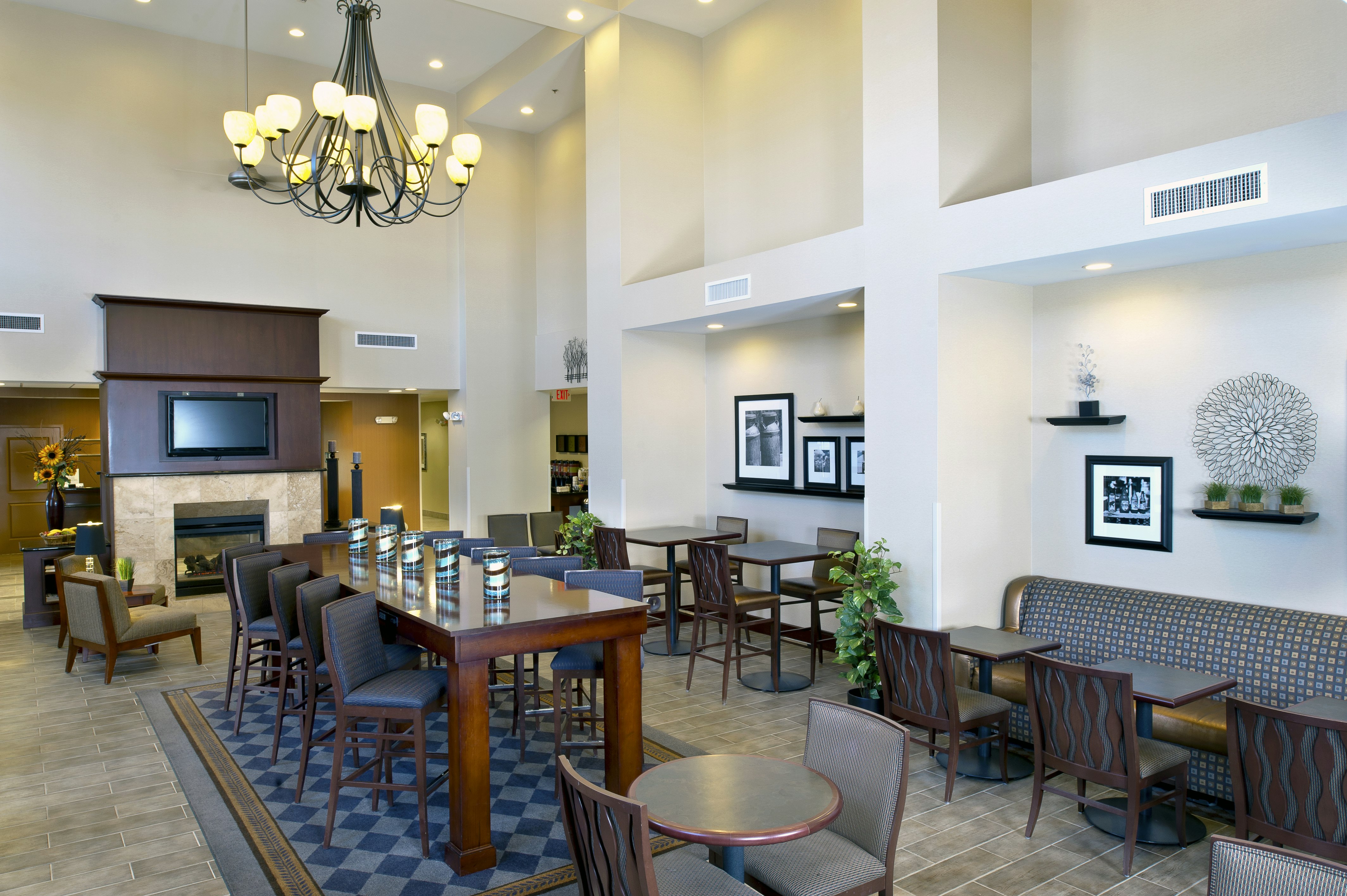 Hampton Inn and Suites Prescott Valley 51/68