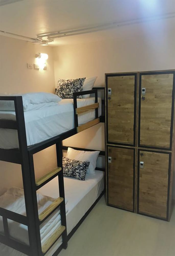 Bangkok Saran Poshtel 36/64