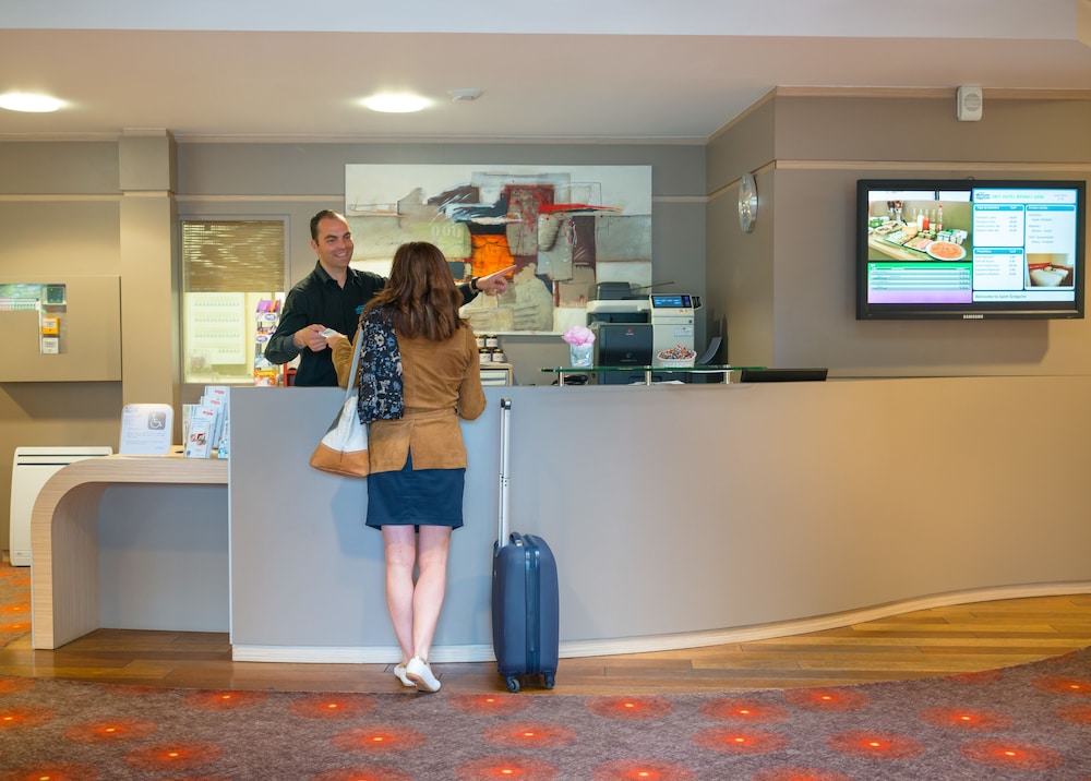 lobby