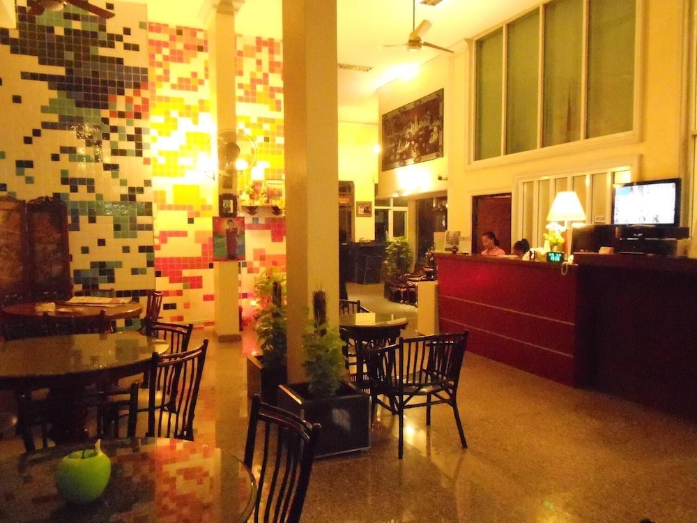 lounge