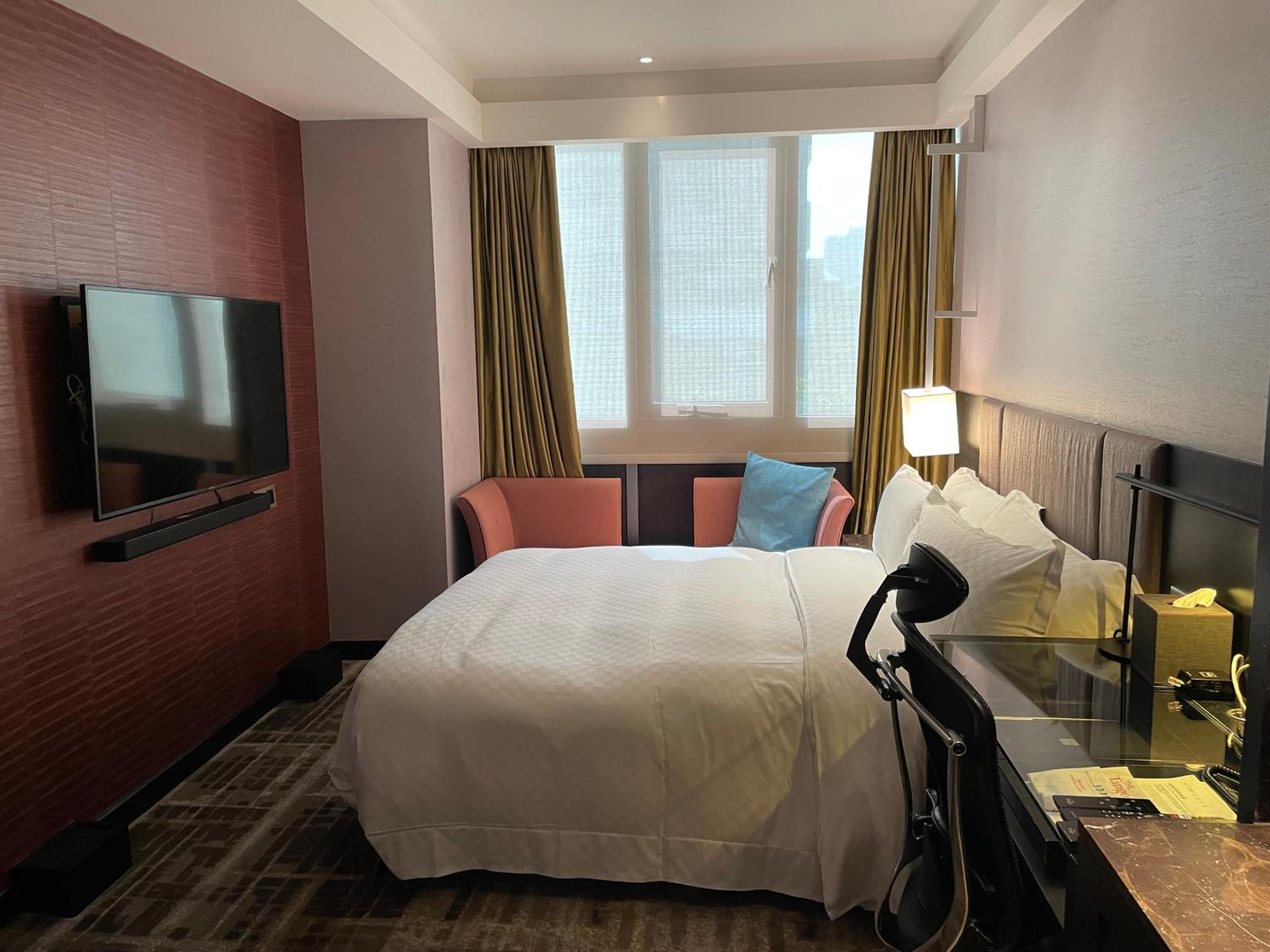 Room, Double Bed, Accessible