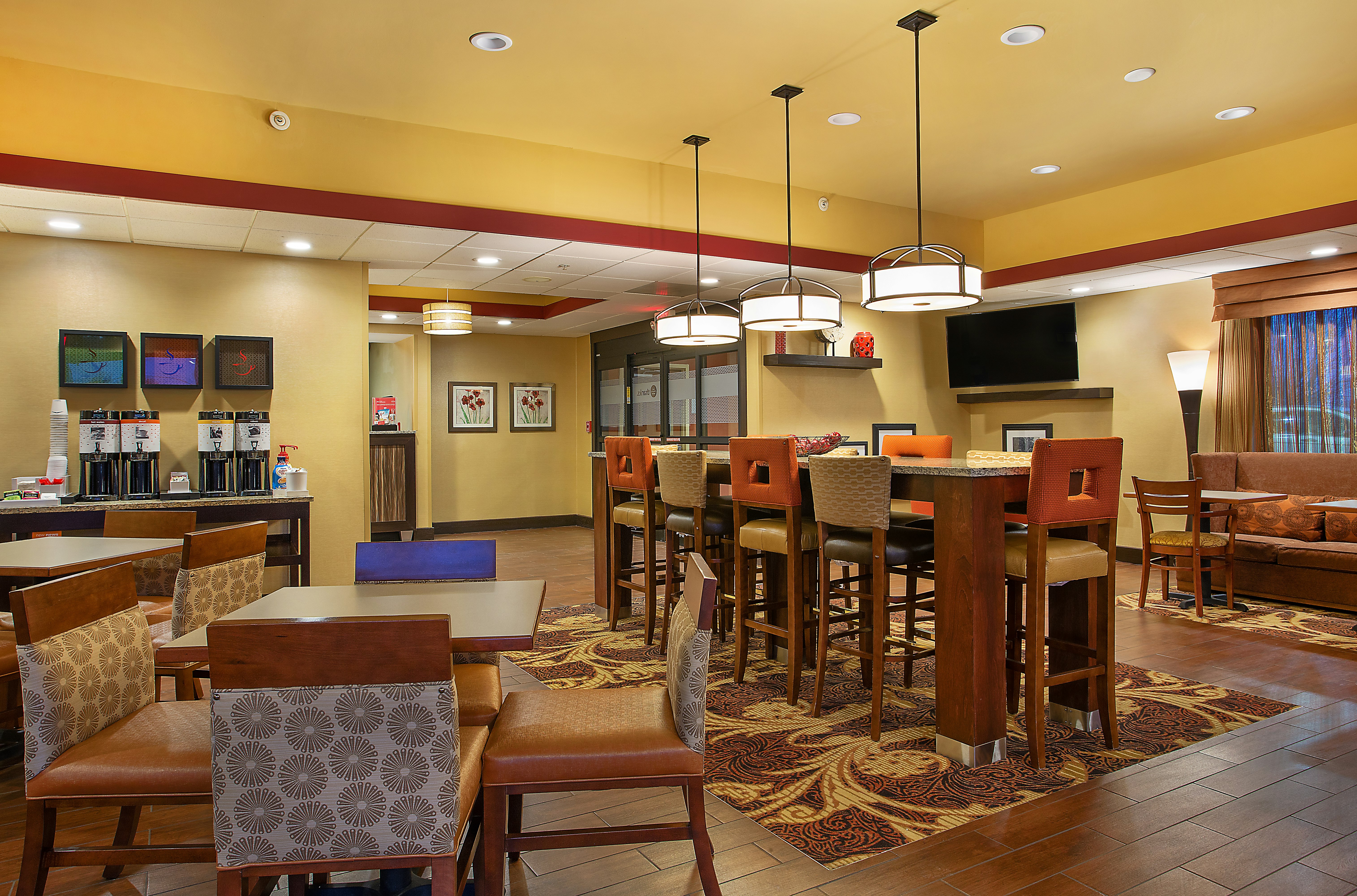 Hampton Inn Dry Ridge 29/37