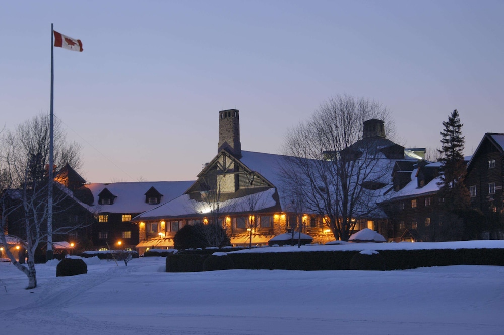 Fairmont Le Chateau Montebello 2/74