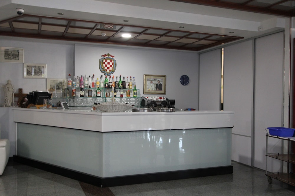 Hotel Sveti Kriz 6/65