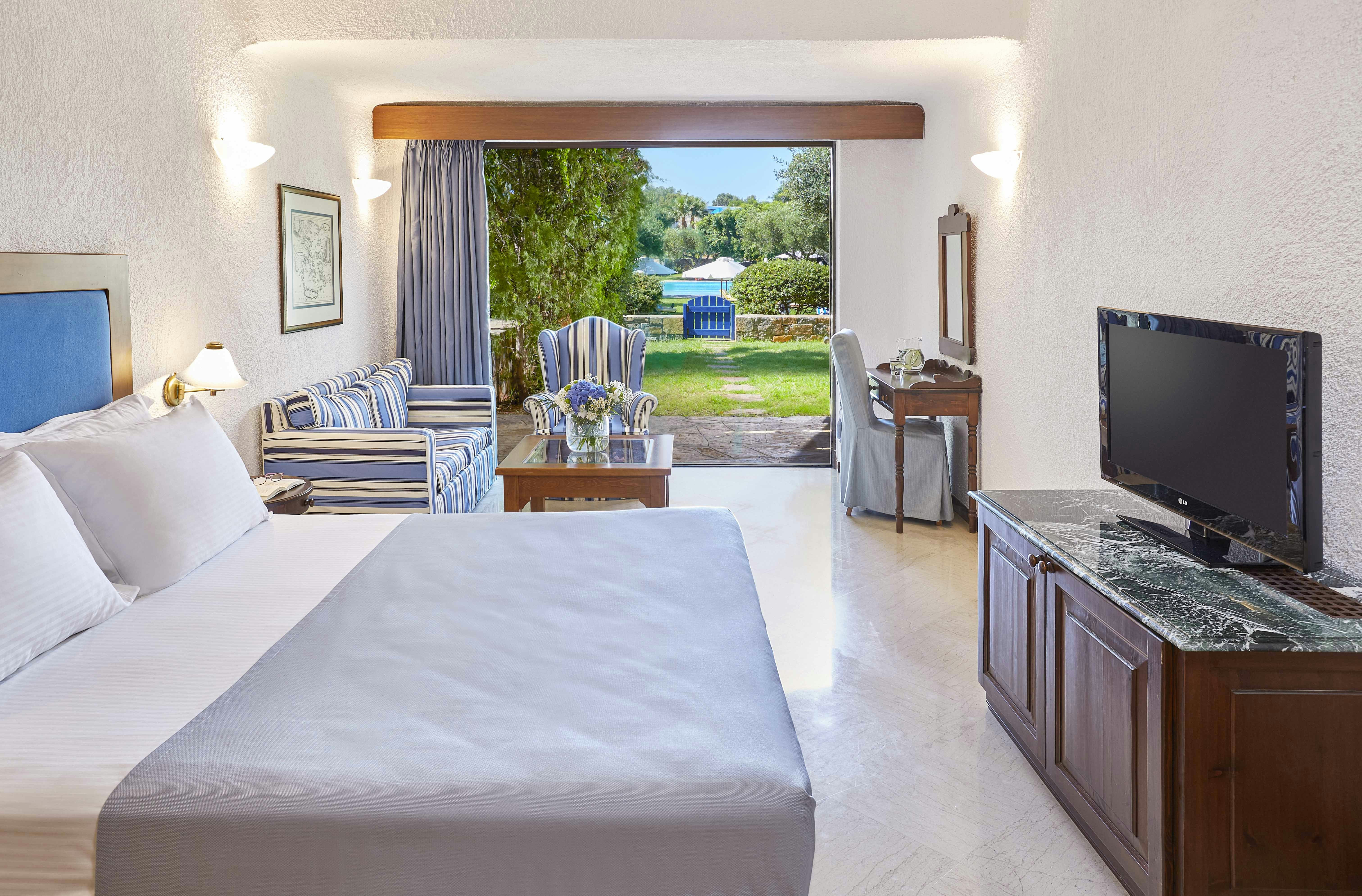 Elounda Bay Palace Hotel 11/83