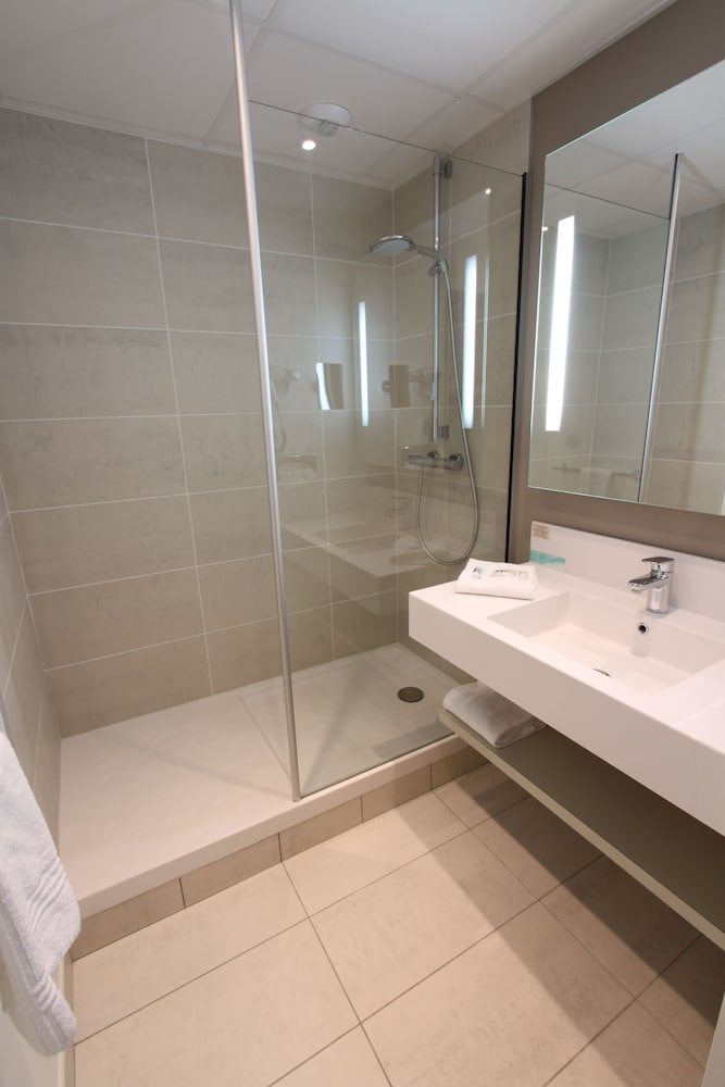 MERCURE NIORT MARAIS POITEVIN 50/50