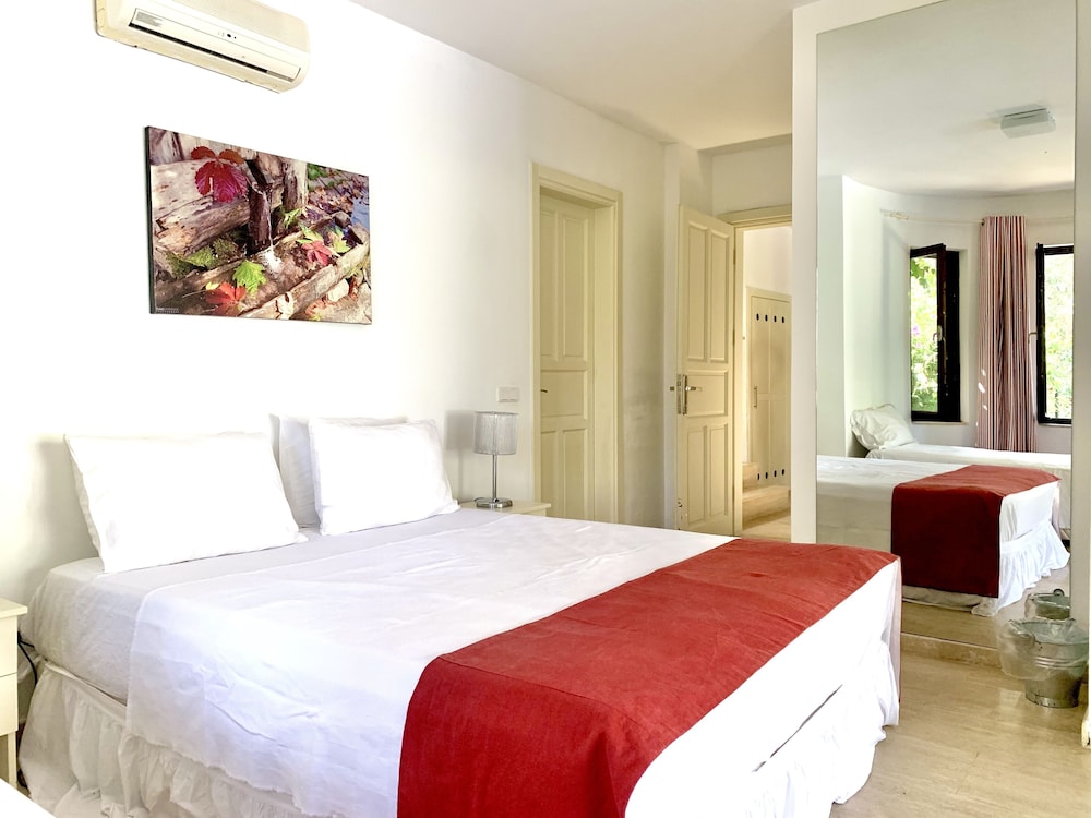 Club Barbarossa Hotel 24/75