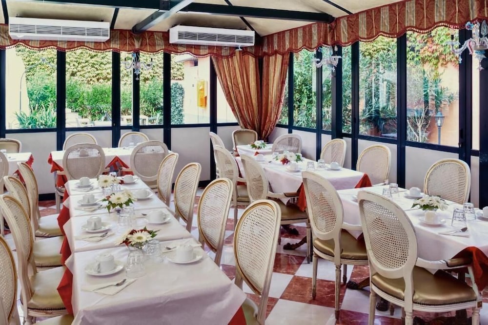 Hotel Tre Archi 40/46