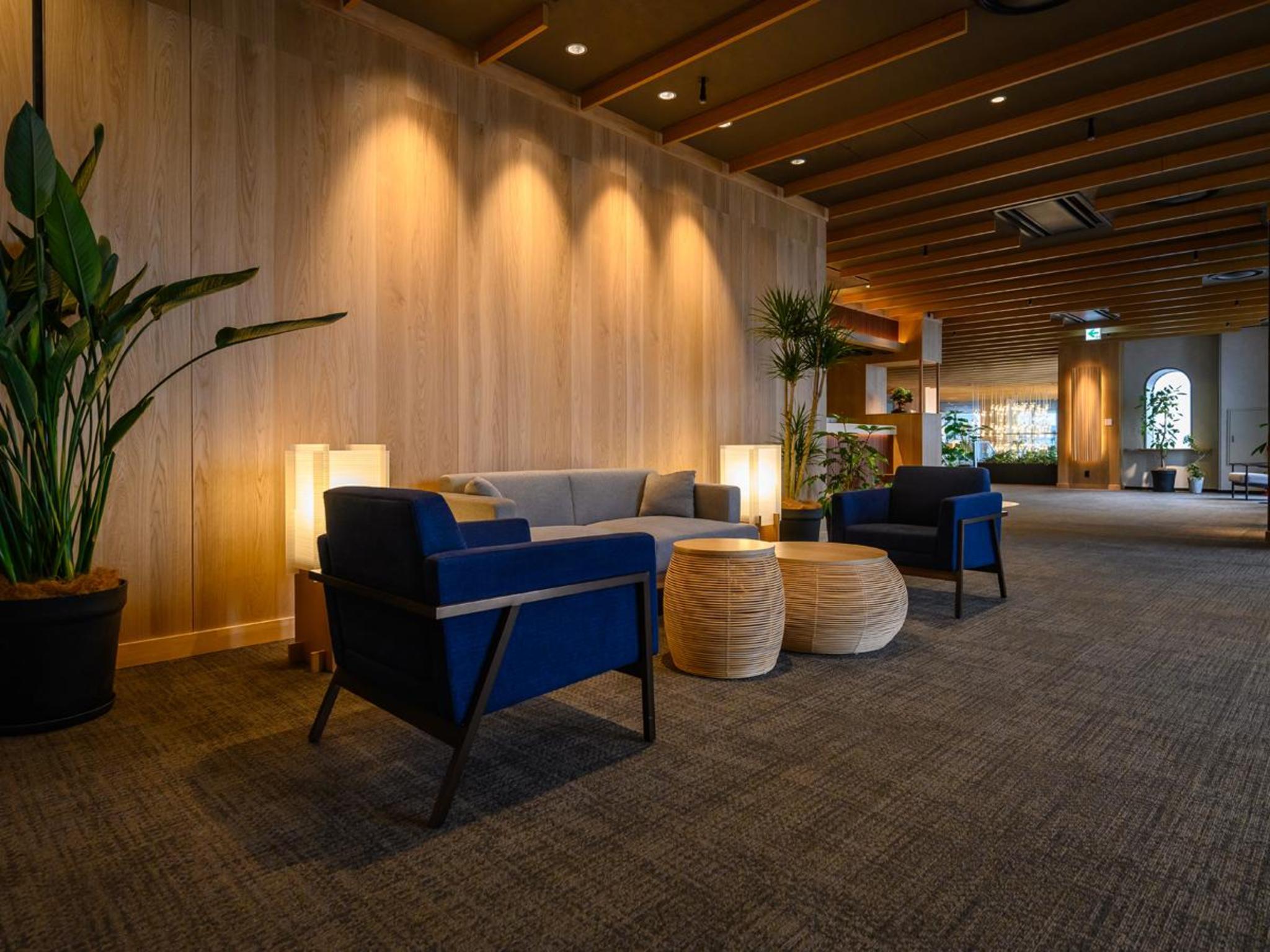 Hotel Tsu Center Place 4/30