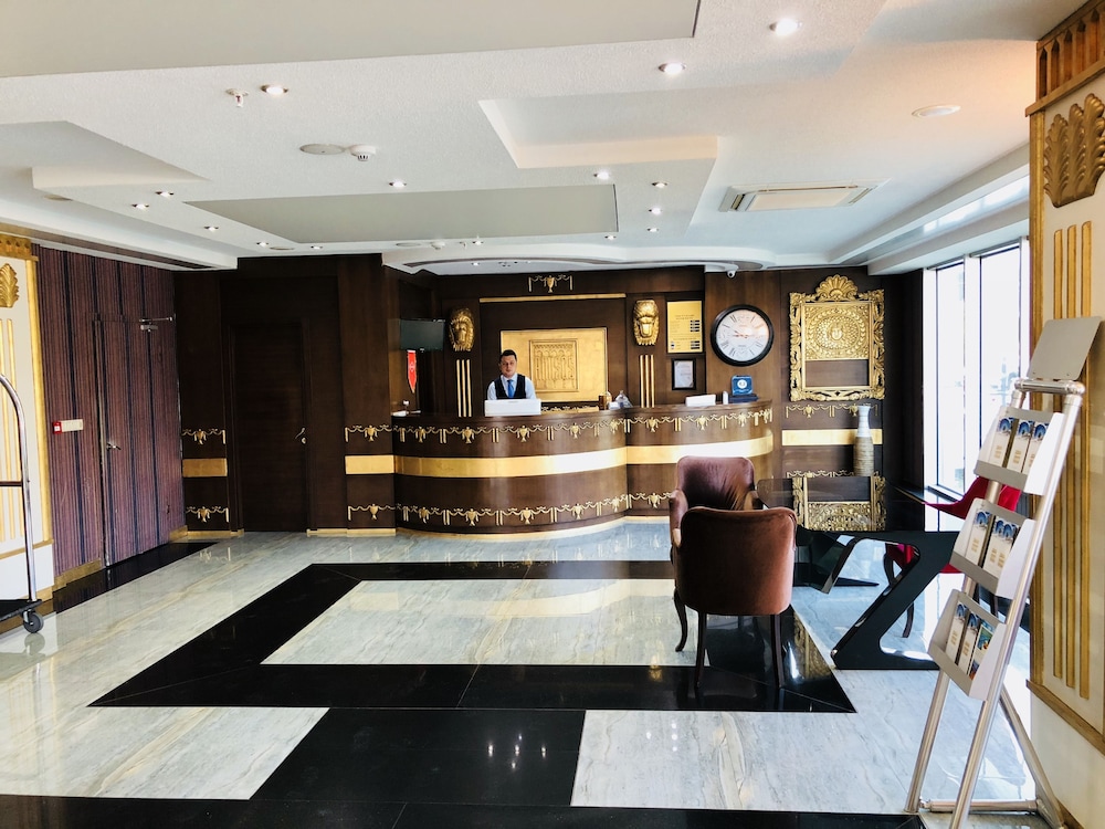 Grand Amios Hotel 4/32