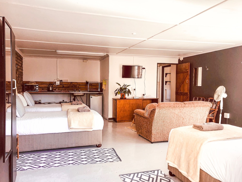 Selborne Bed And Breakfast 22/50