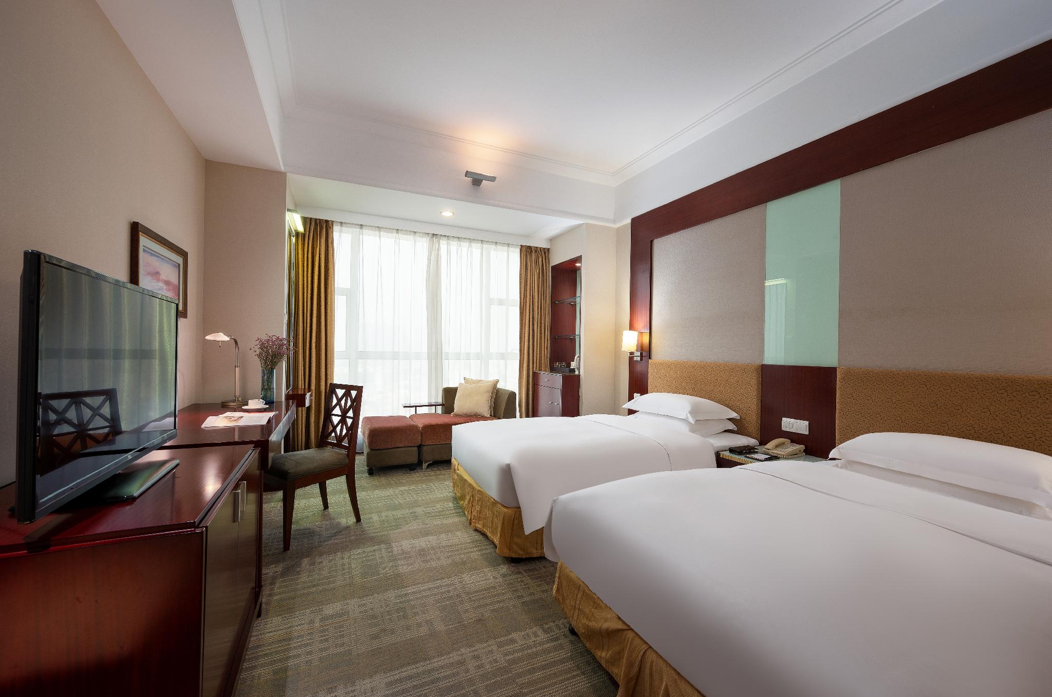 Superior, Twin Beds