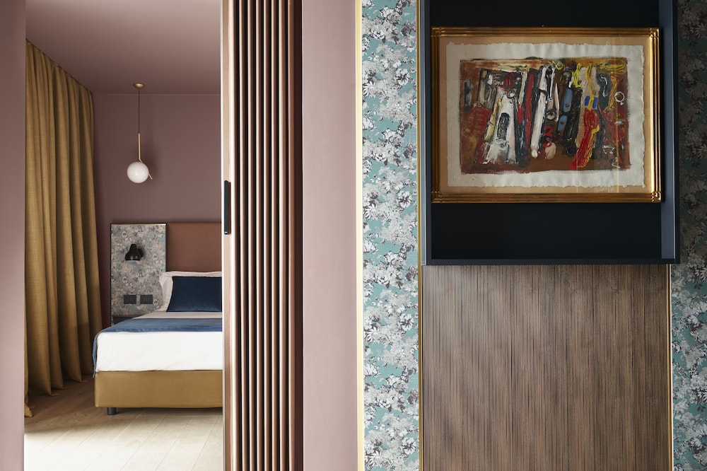 My One Hotel Executive 5/51