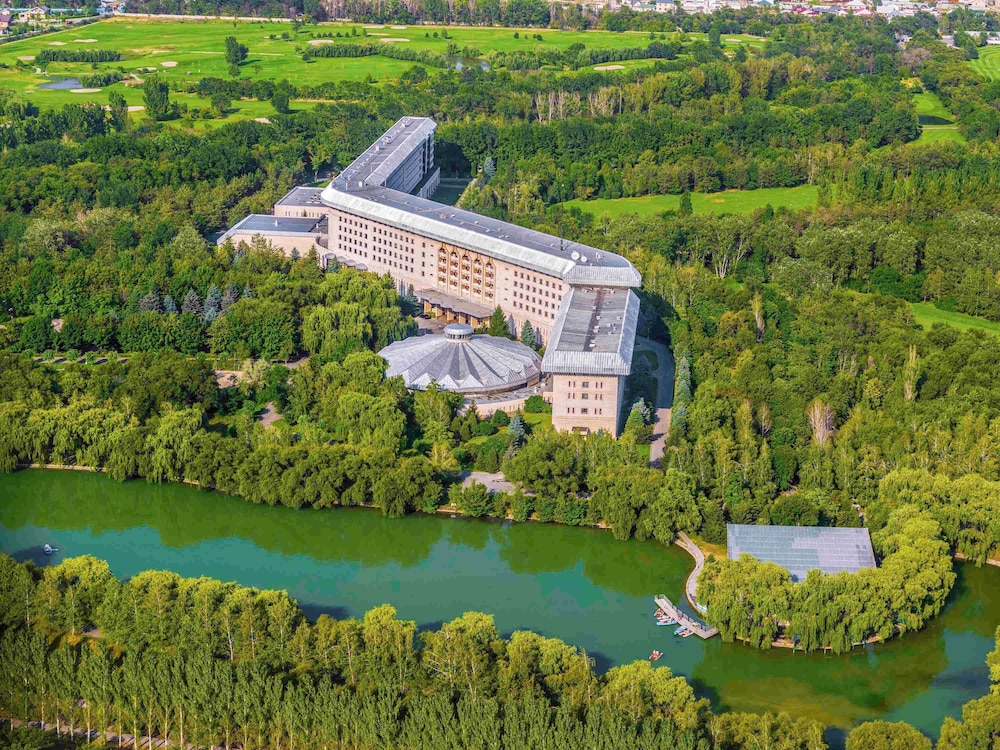 Swissotel Wellness Resort Alatau Almaty 47/50