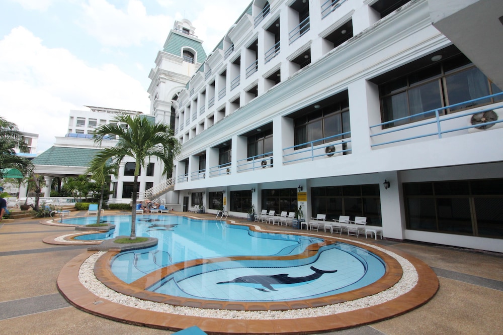 Camelot Hotel Pattaya 4/50