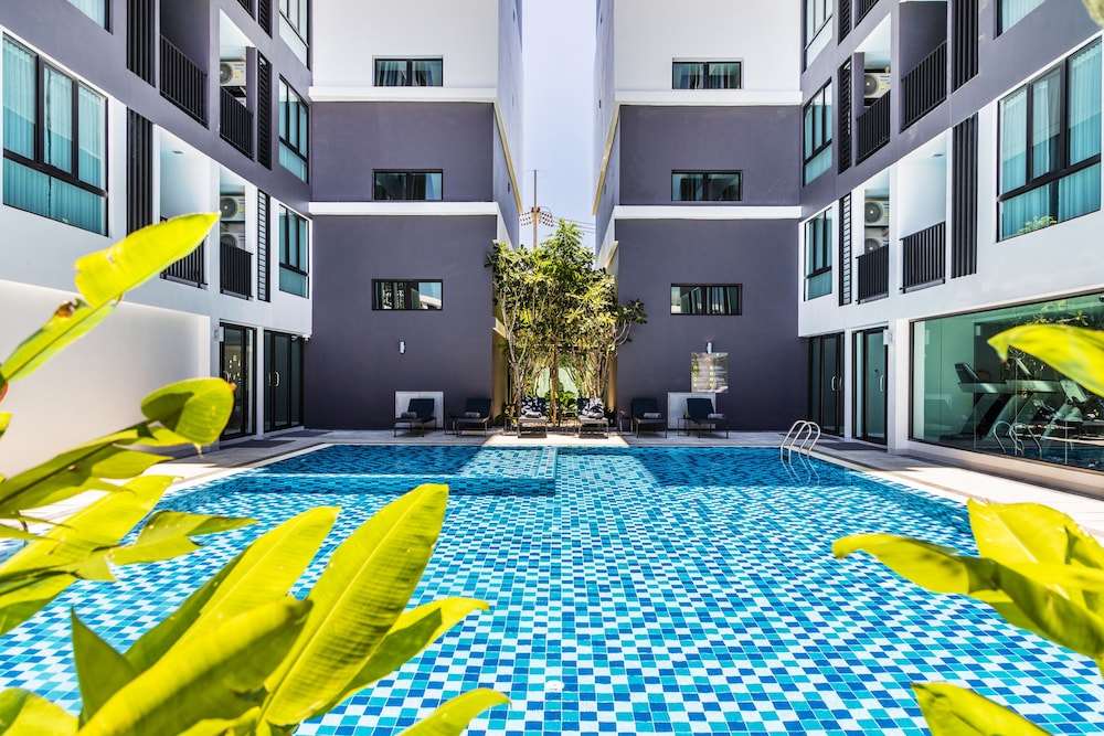 The Rizin Hotel 47/50