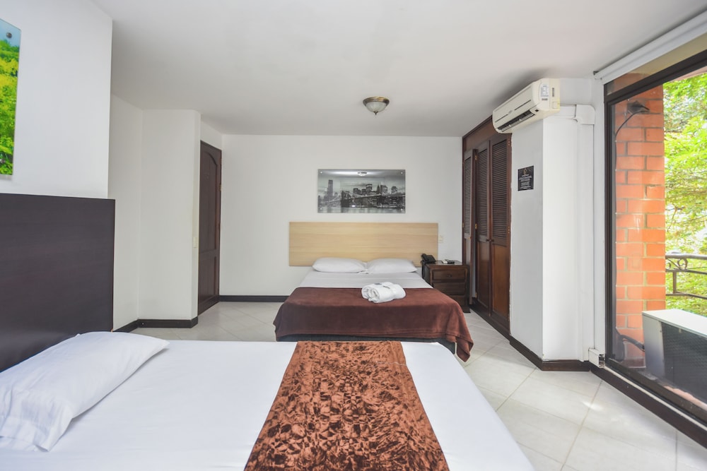 Estadio Real Hotel 13/43