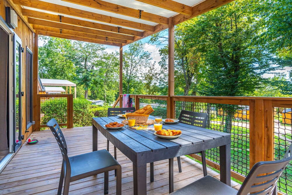 Camping Club Le Parc De Paris - Caravan Park 33/50