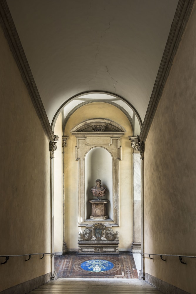 RESIDENZA RUSPOLI BONAPARTE 12/50