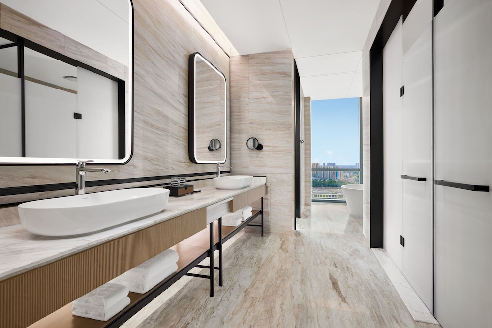 Sheraton Chengdu Pidu 42/45