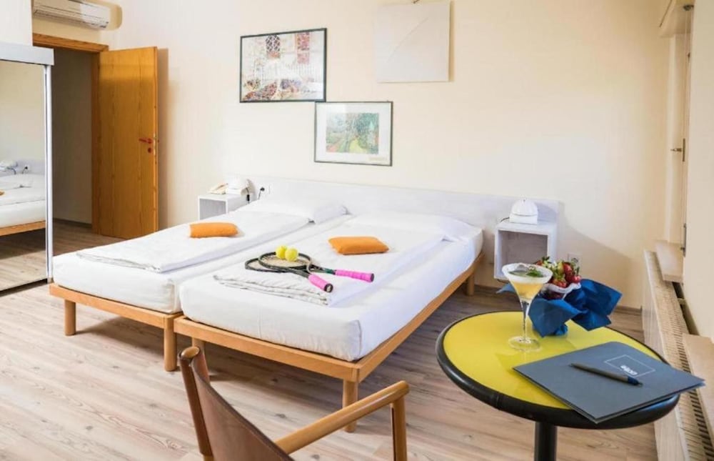 Club Hotel Olivi 28/65