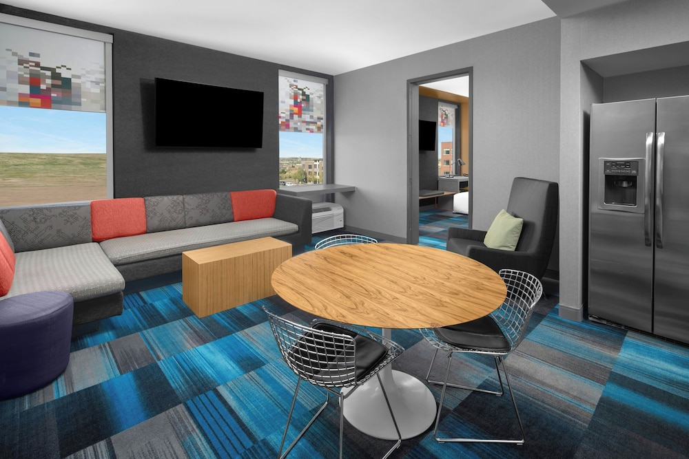 Aloft Broomfield Denver 24/45