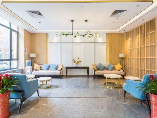 Puhua Hotel 21/27