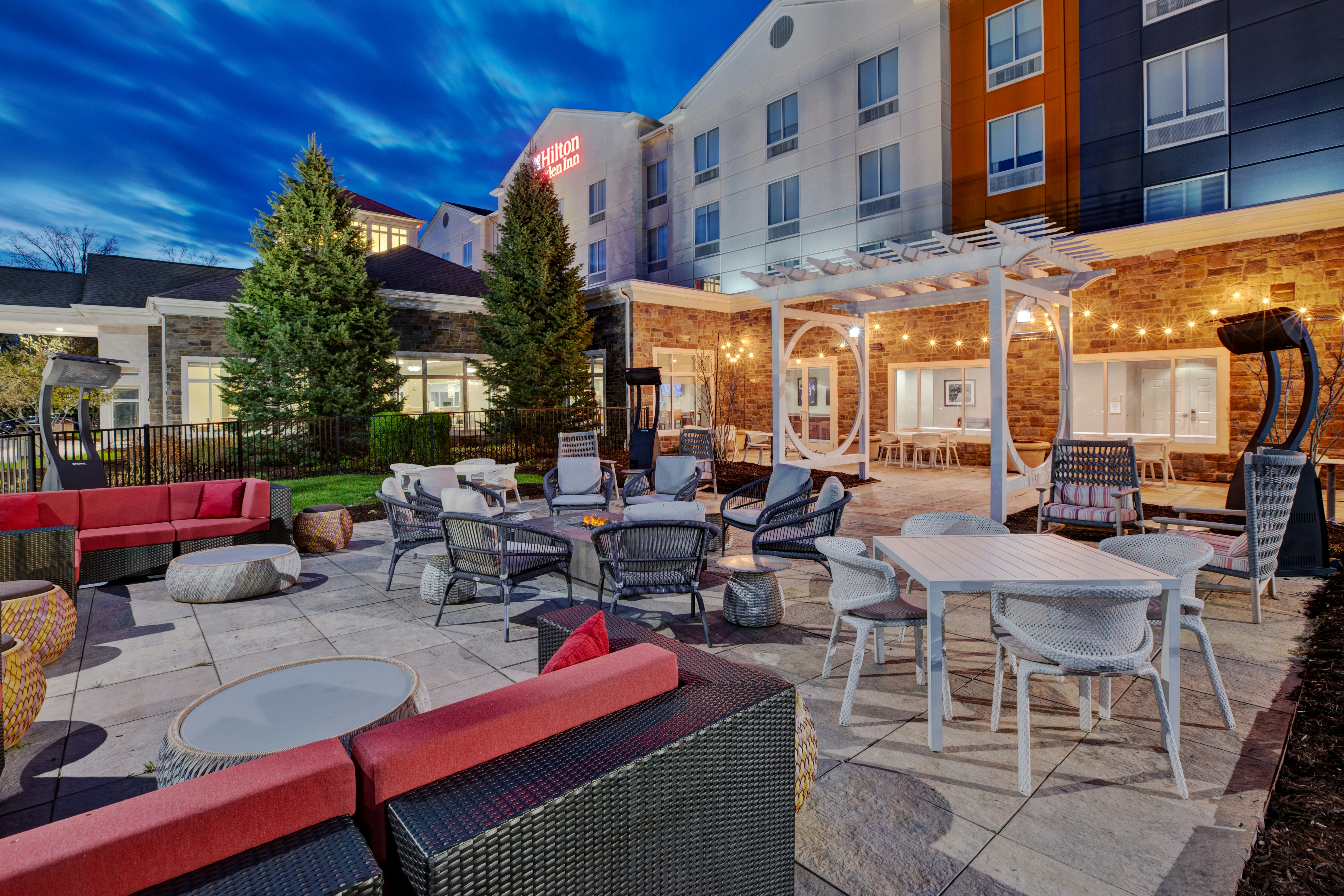 Hilton Garden Inn Blacksburg University 33/55