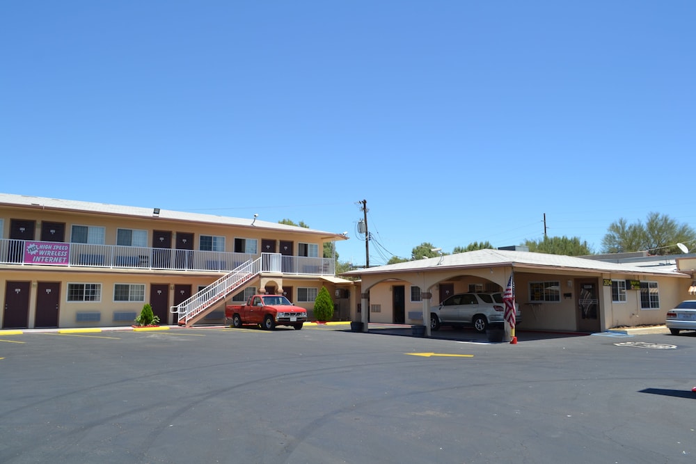 Budget Inn of Needles 51/51
