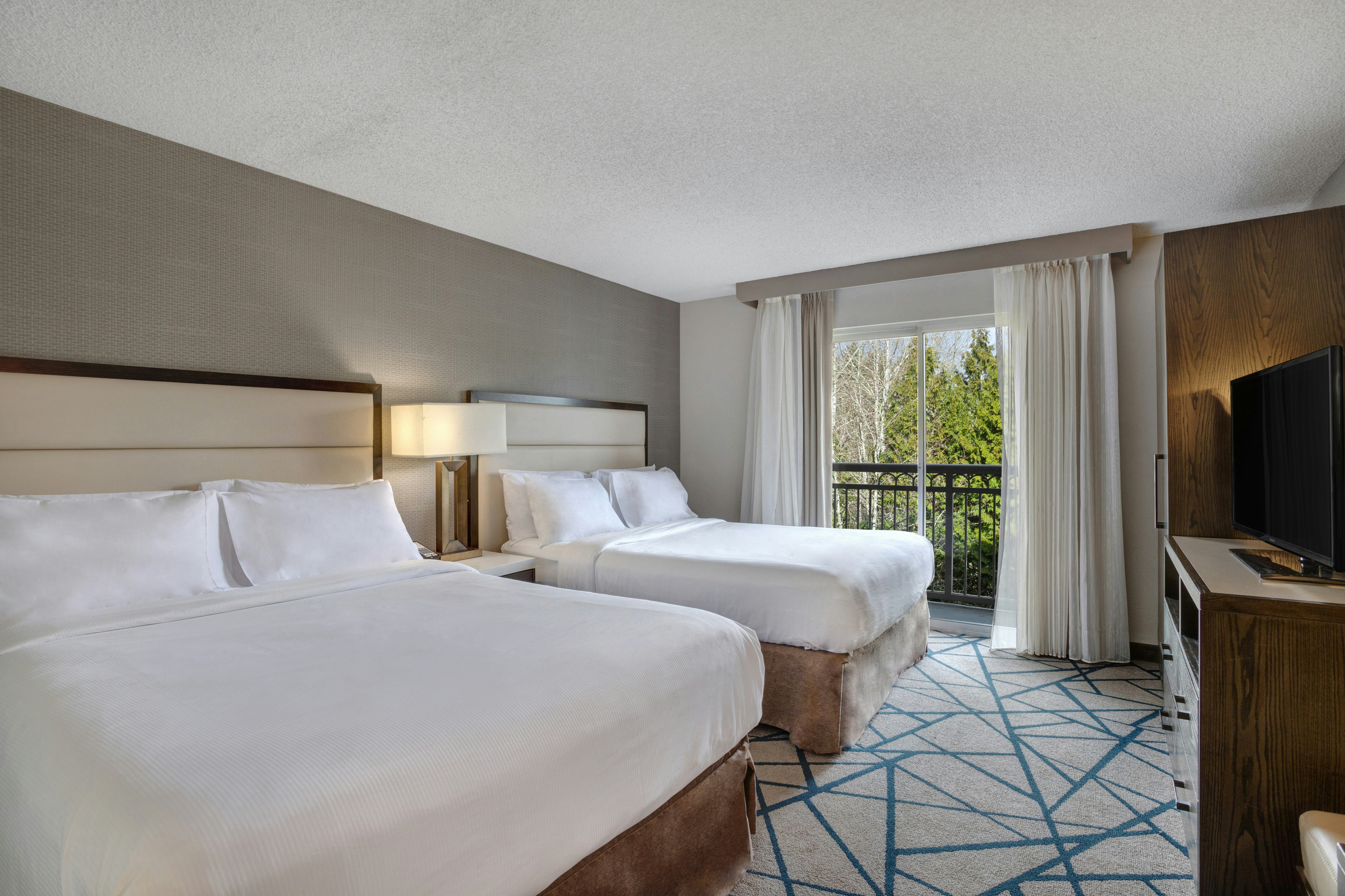 جناح بسريرين كوين لذوي الإعاقة، Embassy Suites by Hilton Seattle Bellevue 3/6