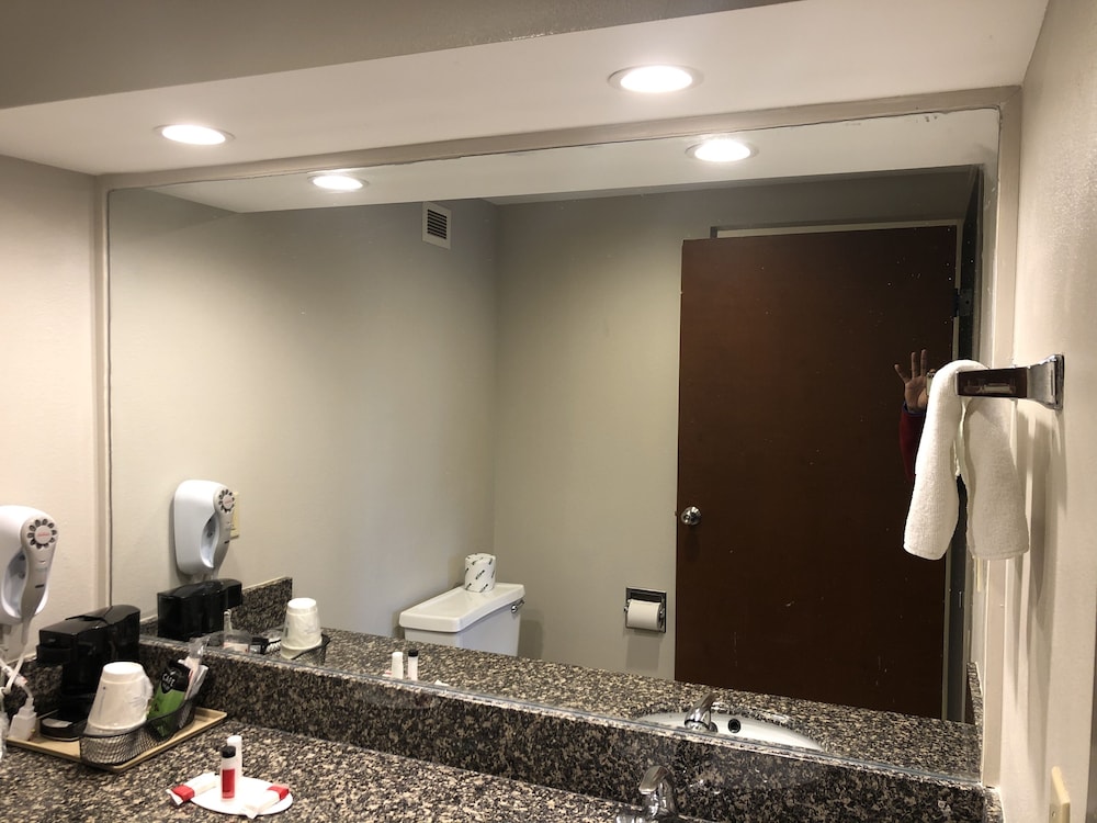 Red Roof Inn Nashville - Franklin 25/35
