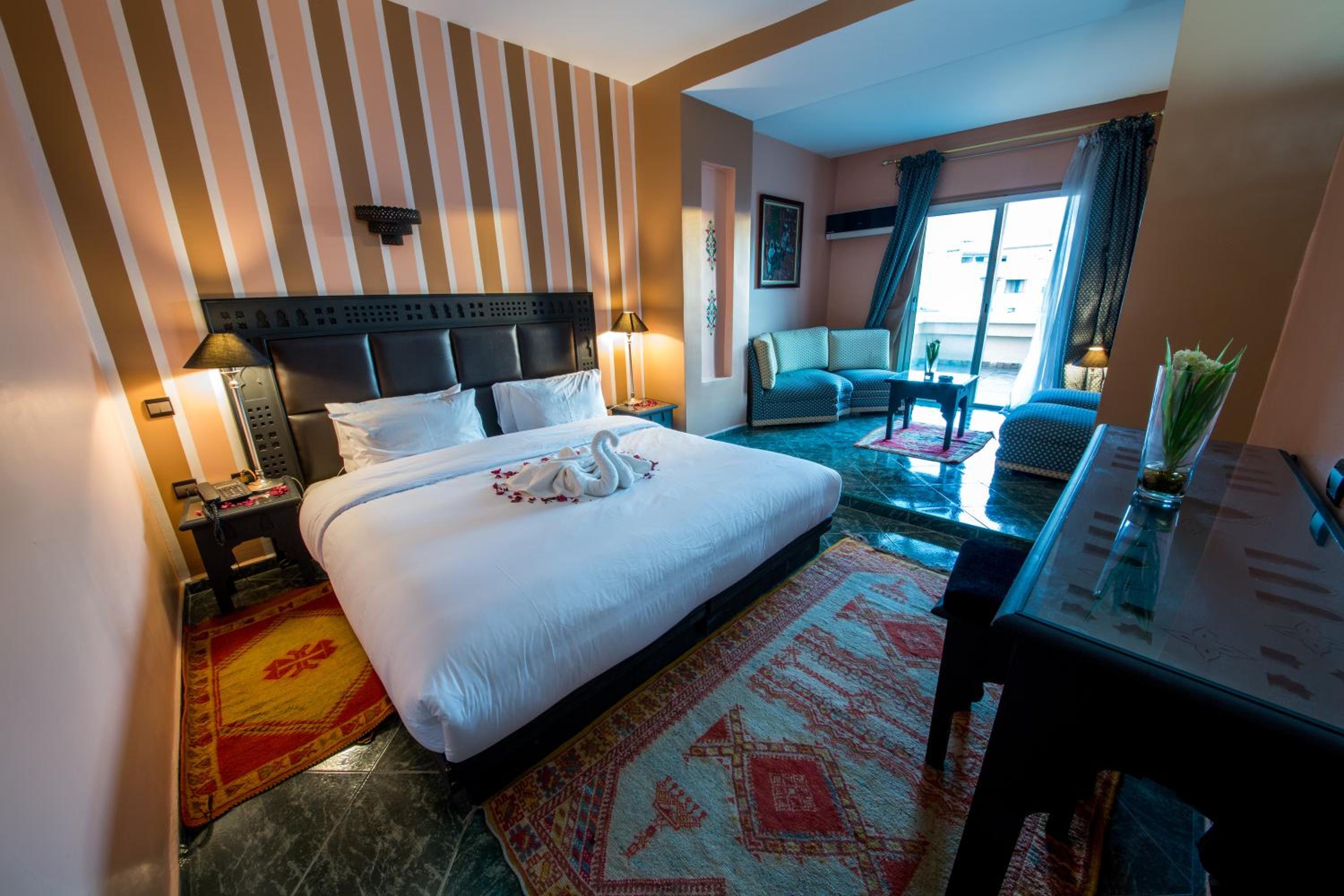 AKOUAS HOTEL 10/46
