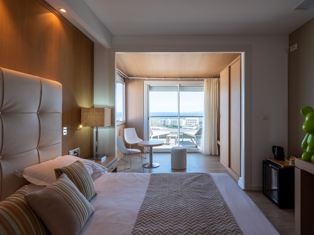 Superior, 2 Double or Twin Bed, Sea View, Terrace