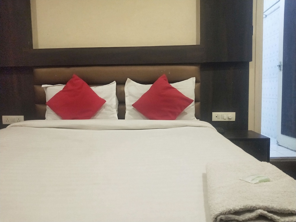 Hotel C 9 22/50