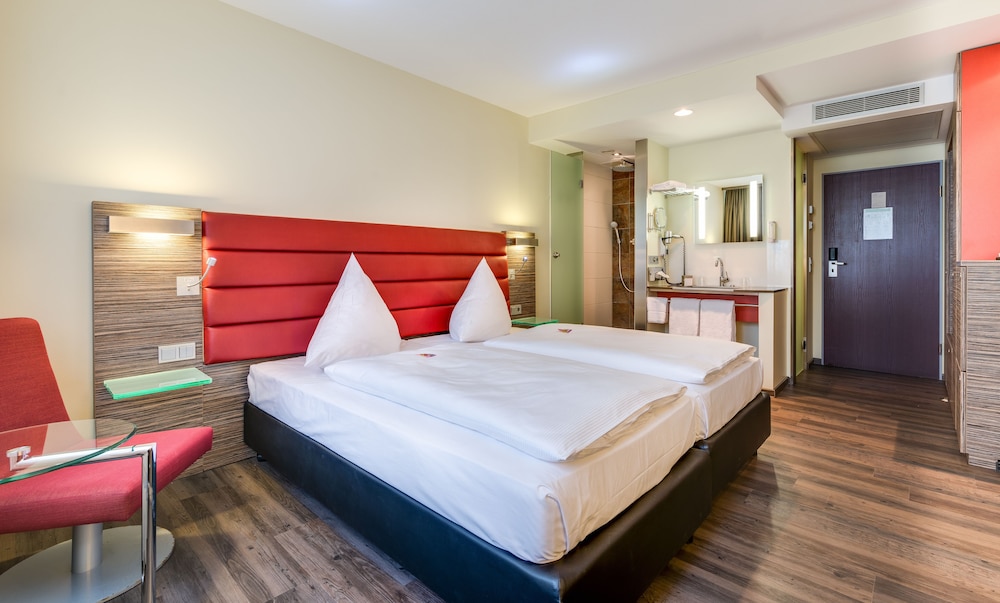 Novina Hotel Wohrdersee Nurnberg City 16/64