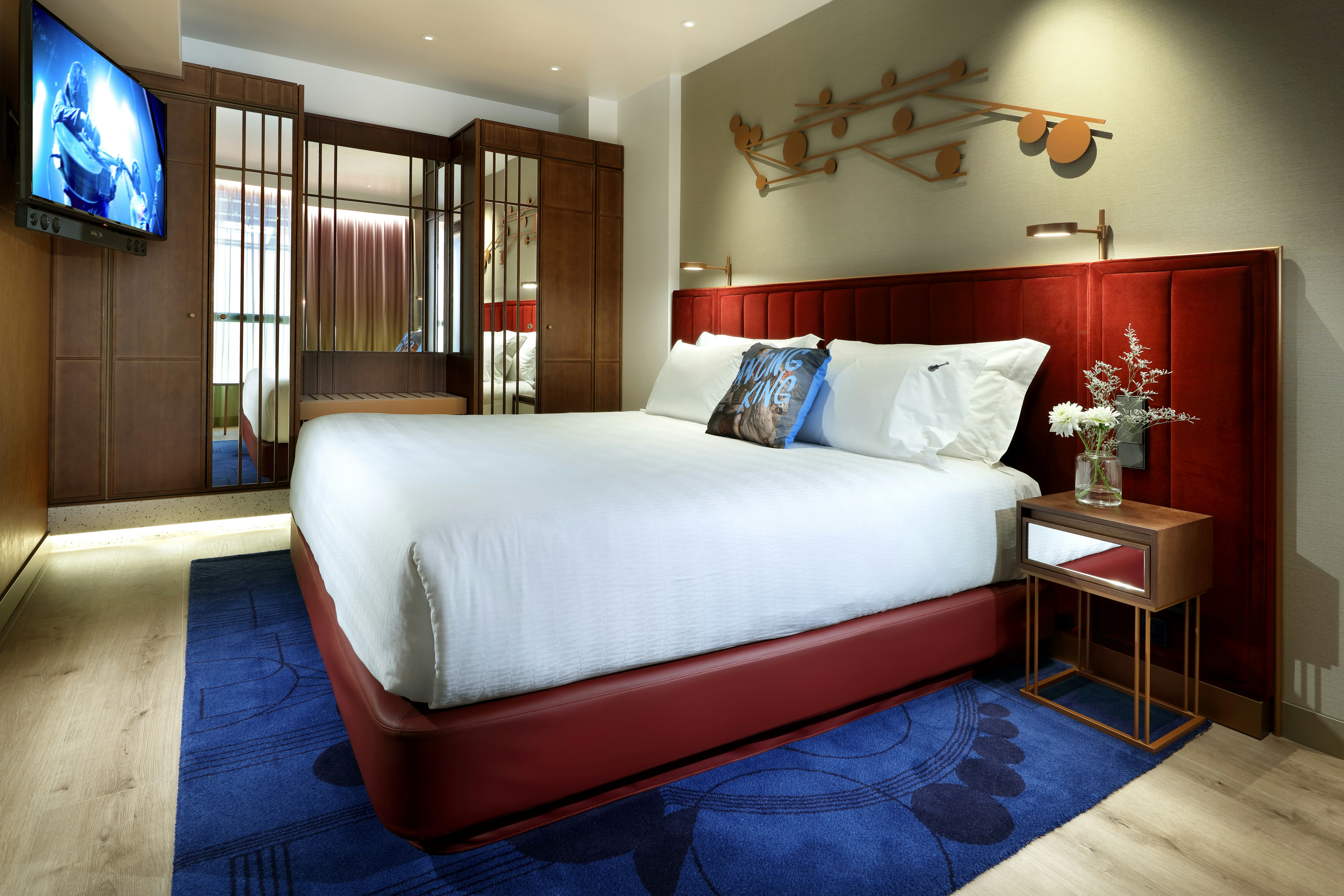 Hard Rock Hotel Madrid 16/81