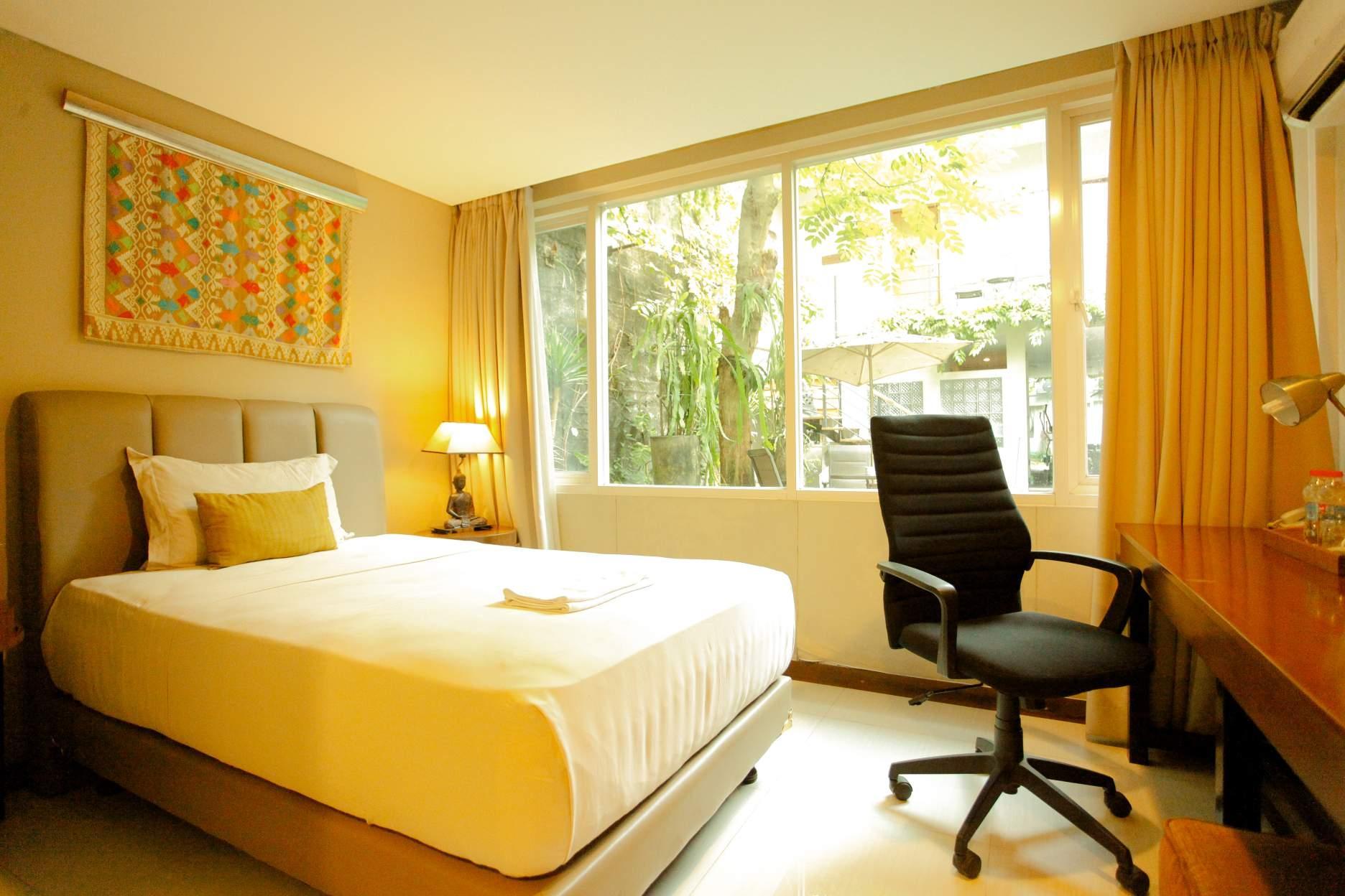 Room, Single, Single Bed