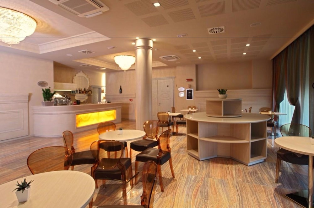 Grand Hotel Forli 39/53
