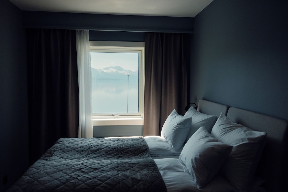 Bjerkvik Hotell 8/32