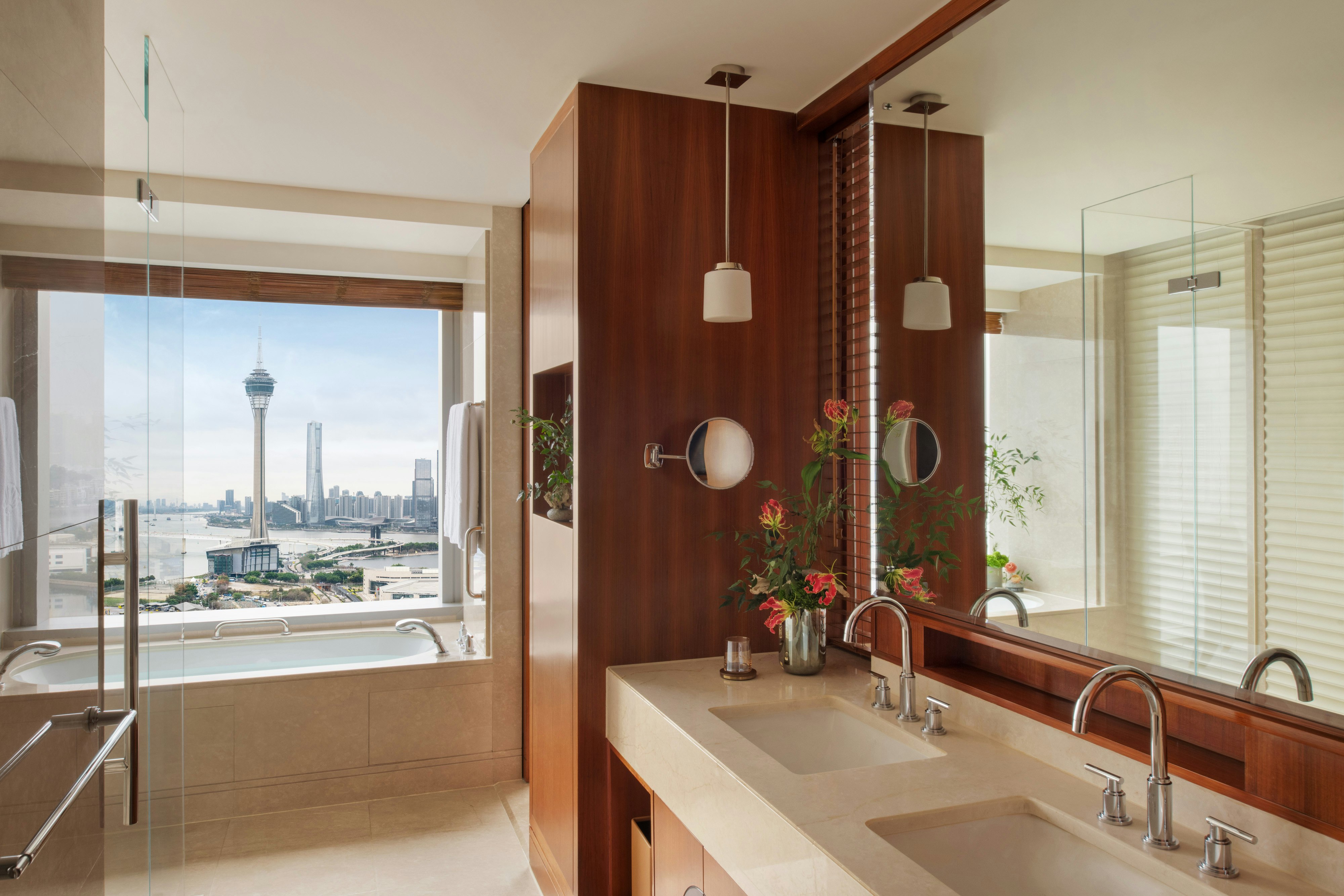 Mandarin Oriental Macau 46/50