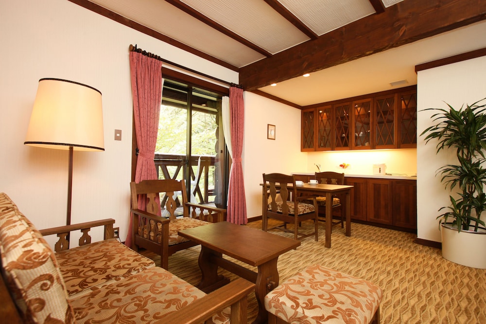 KAMIKOCHI IMPERIAL HOTEL 38/69