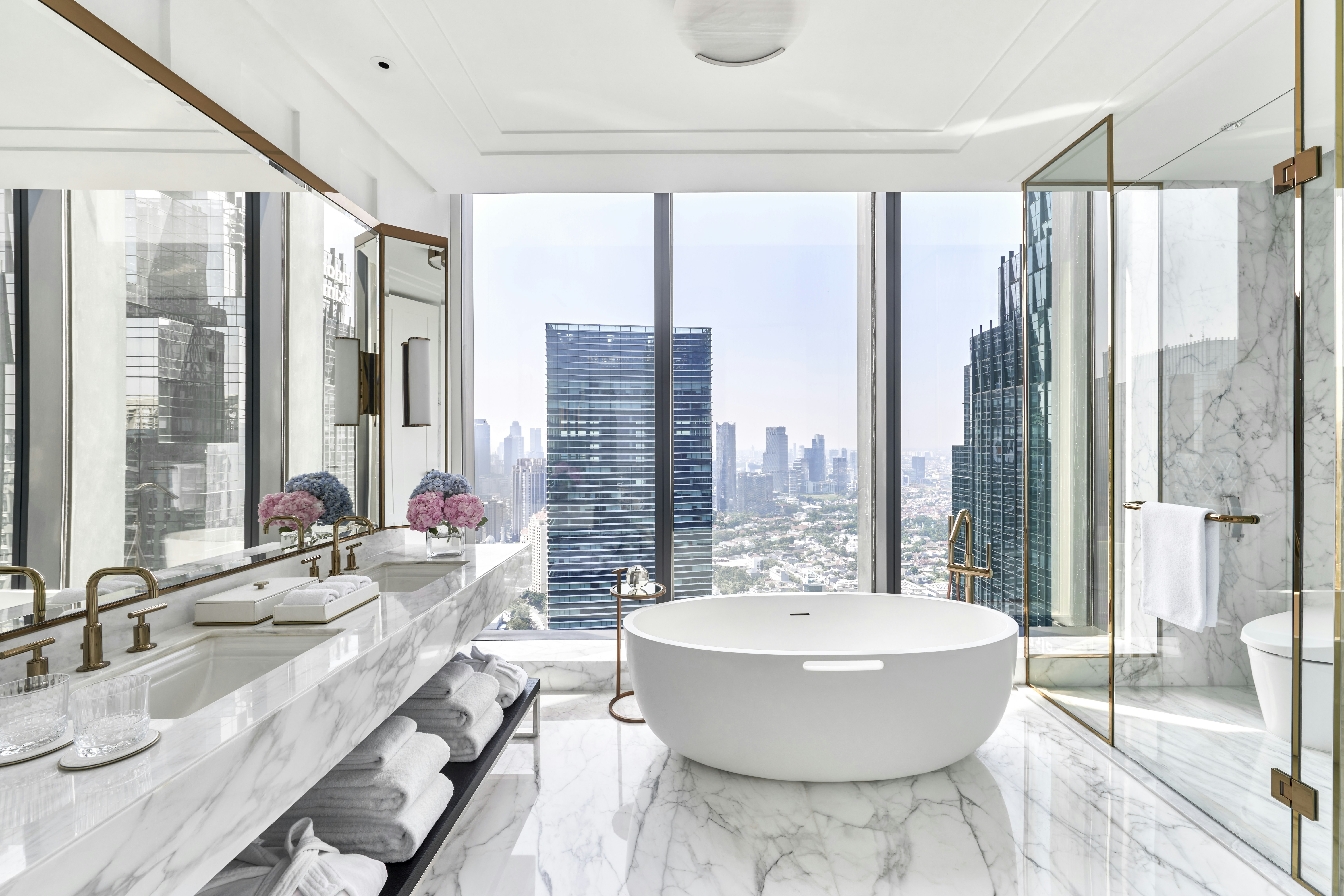 The Langham Jakarta 22/24
