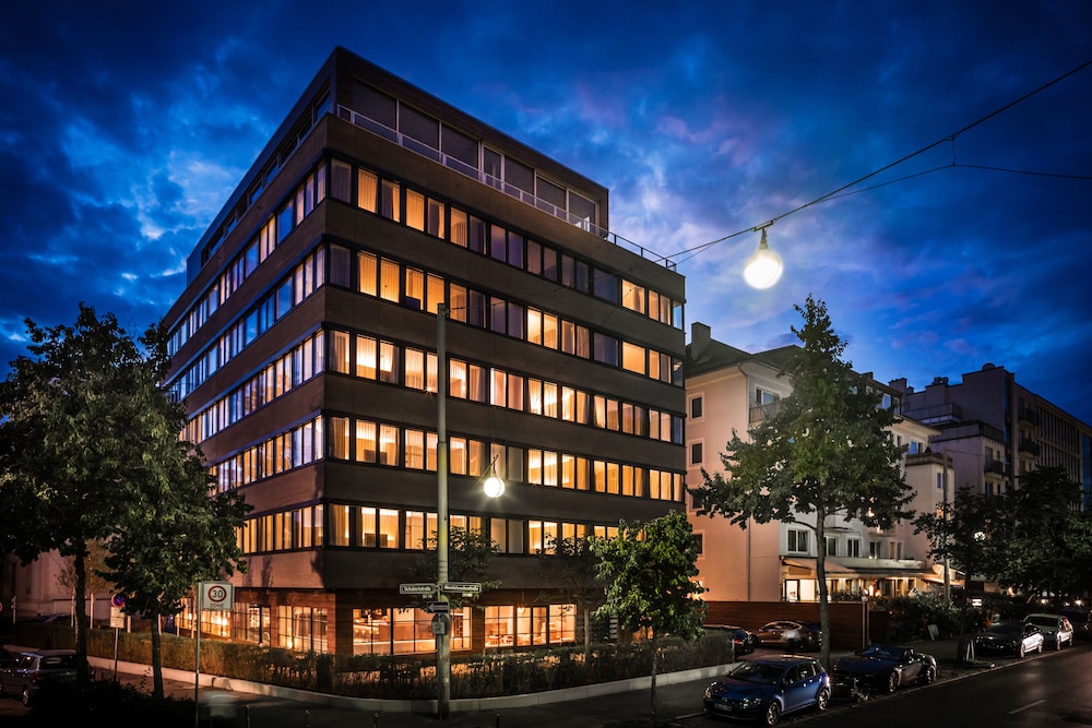 SAKS Urban Design Hotel Frankfurt 2/50