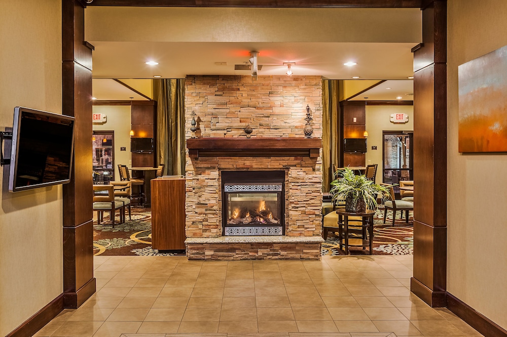 Staybridge Suites Bismarck 46/78