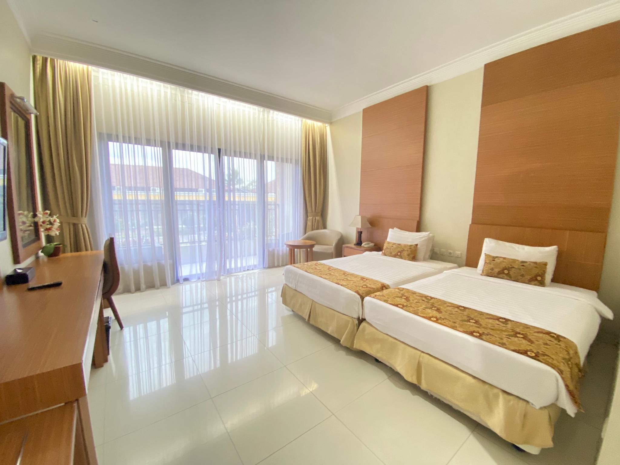 Grand Ussu Hotel And Convention 17/59