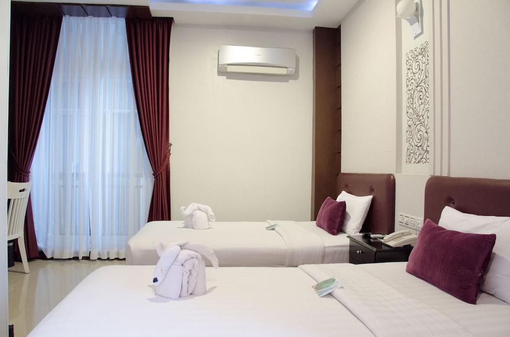 KING GRAND BOUTIQUE HOTEL 32/73