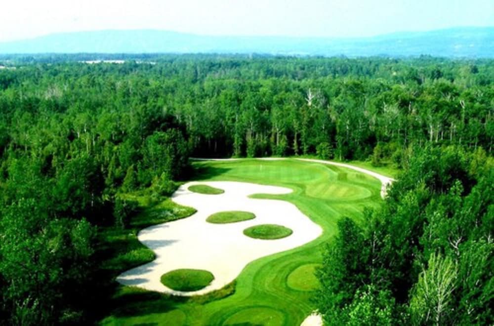 Living Stone Golf Resort 40/50