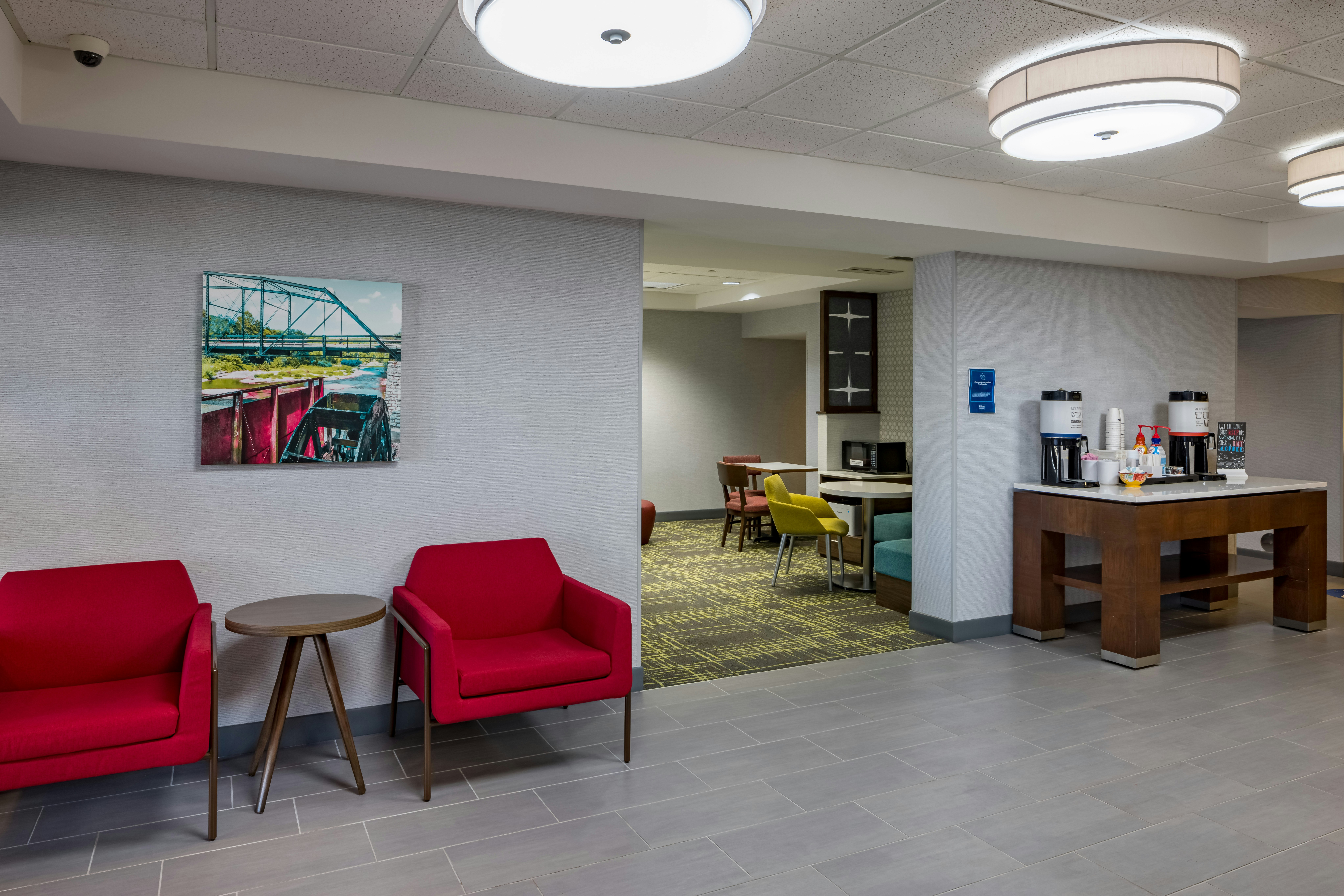 Hampton Inn Bentonville-Rogers 34/50